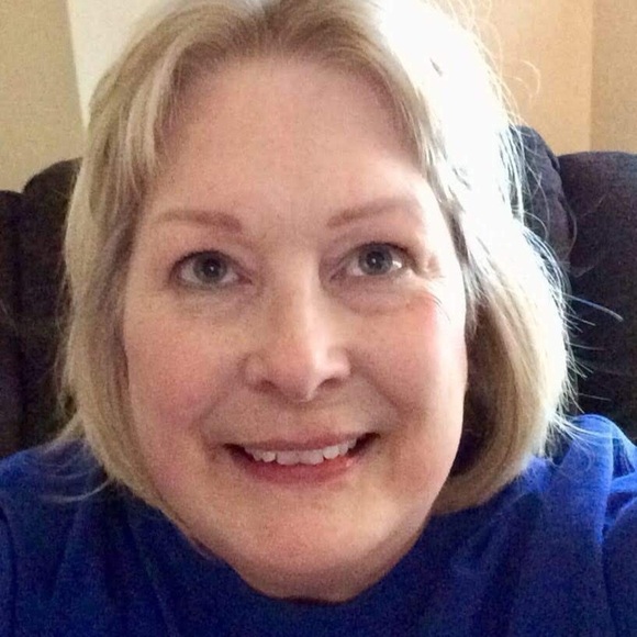 Meet your Posher, Jan - Picture 2 of 2